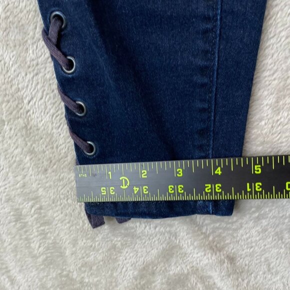 A.N.A Women's Jeans Size 4 Skinny Jeggings Lace-Up Ankle Slim Blue - Picture 4 of 14